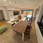 S 6 Izbami - 12 Pevnych Lozok A Pristelky Apartmán Kotrcina Lucka