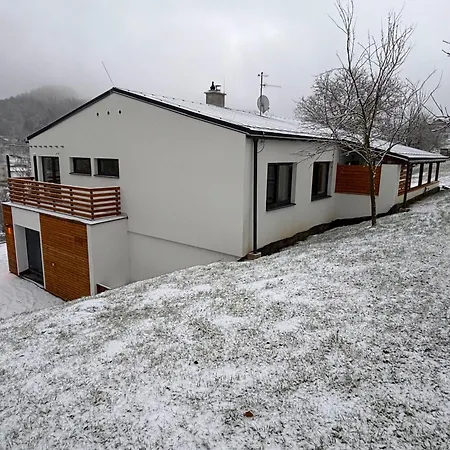 S 6 Izbami - 12 Pevnych Lozok A Pristelky Apartmán Kotrcina Lucka