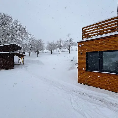 S 6 Izbami - 12 Pevnych Lozok A Pristelky Apartmán